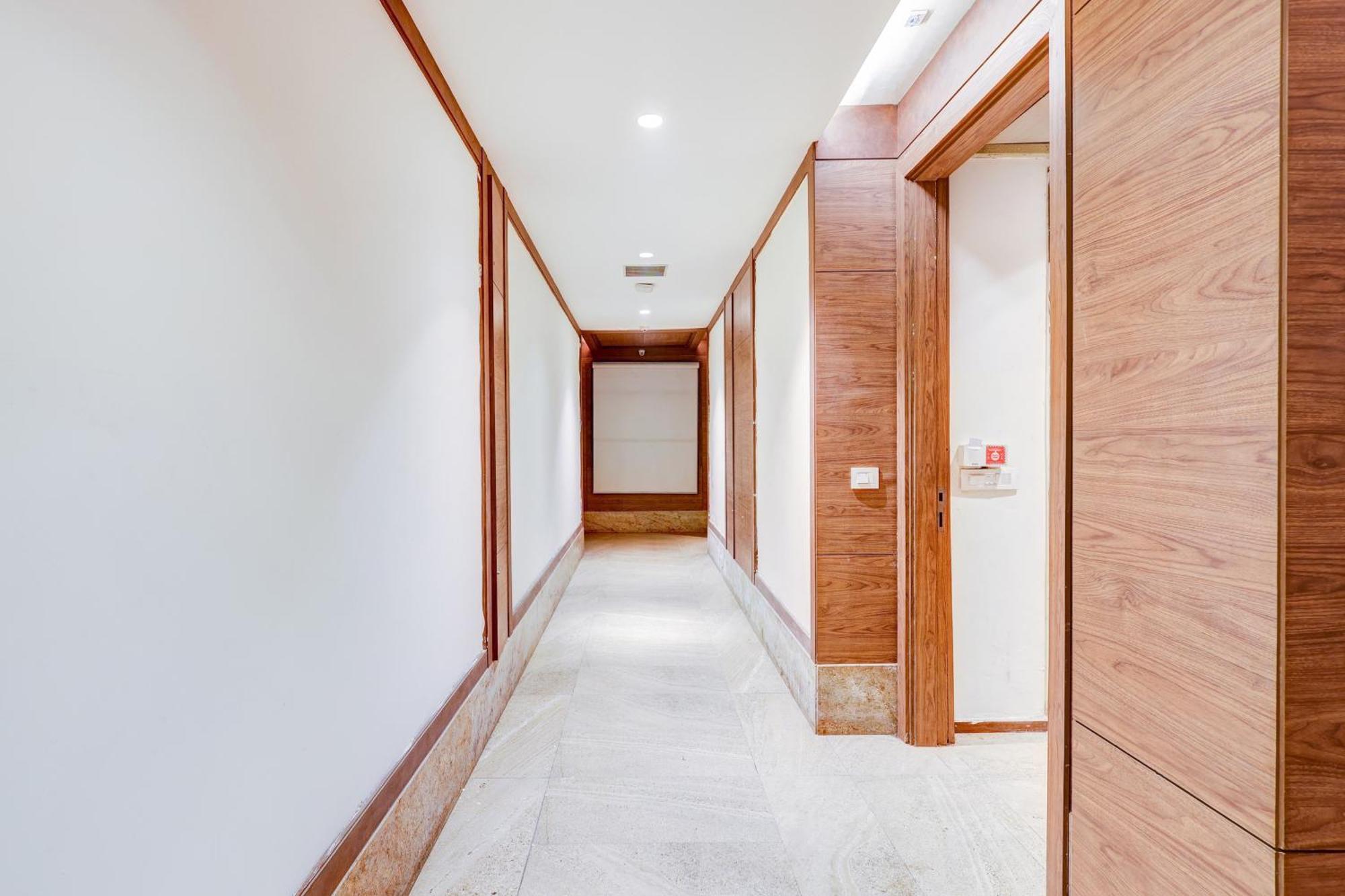 Super Townhouse Chhatarpur Near Metro Park New Delhi Ngoại thất bức ảnh